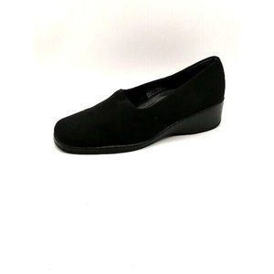 Trendsetter Womens‎ Loafer Whisp Black Fabric Slip On Dressy Shoe Round Toe 9
